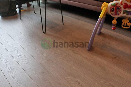 Công trình thực tế sàn gỗ camsan 4015 12mm